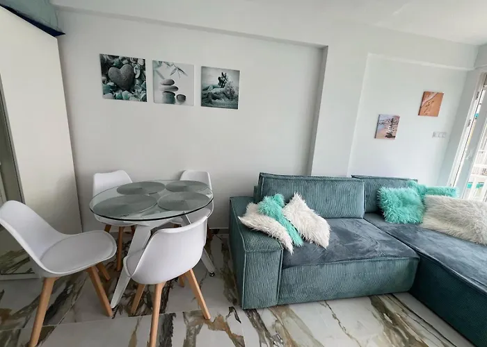 Aries Edificio * Benidorm