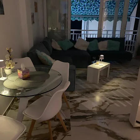 Aries Edificio 公寓 貝尼多姆